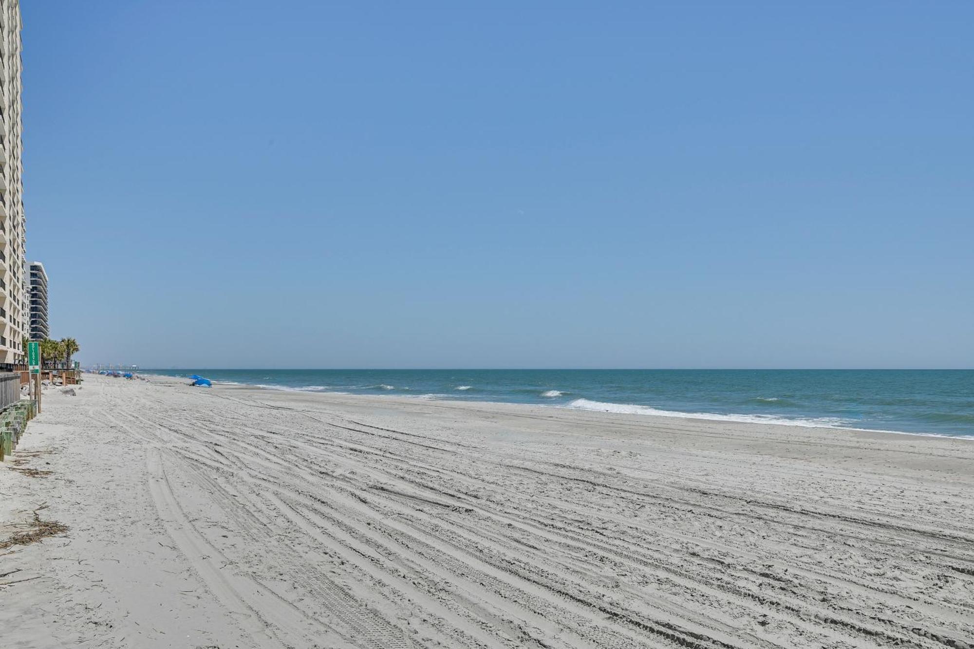 Coastal Condo On Beach With Community Pool Access! Миртл-Бич Экстерьер фото